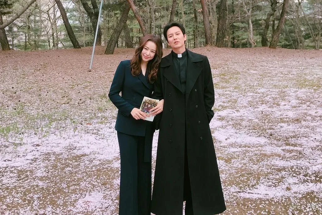Kim Hae Il & Park Kyung Sun (THE FIERY PRIEST)