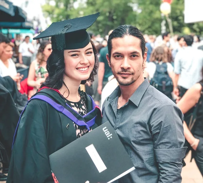 Kimberly Ryder & pacar © instagram.com/kimbrlyryder