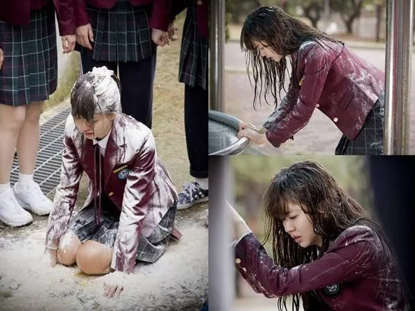 Potongan gambar School 2015 ketika adegan Kim So Hyun jadi korban bully © KBS