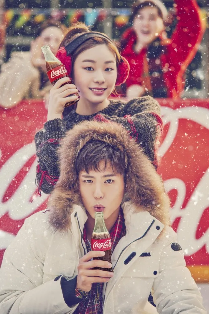 Kim Yuna dan Park Bo Gum sudah seperti pasangan nggak? © Coca Cola