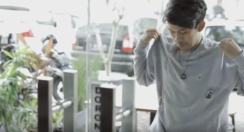 Penampilan baru Kinoy © YouTube