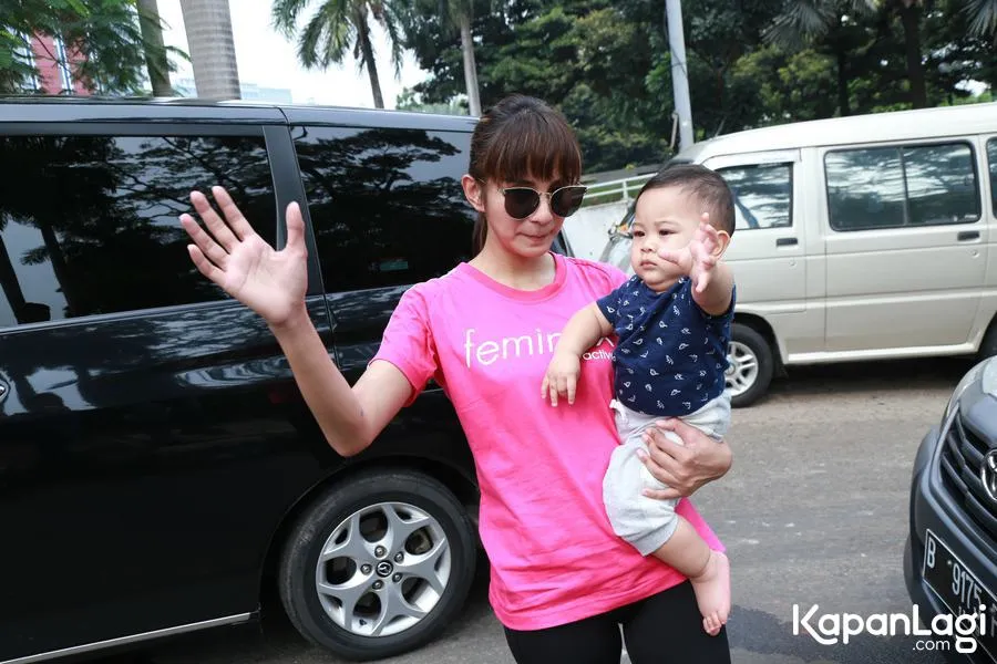 Isi gugatan Kirana menyangkut hak asuh anak  © KapanLagi.com®/Agus Apriyanto