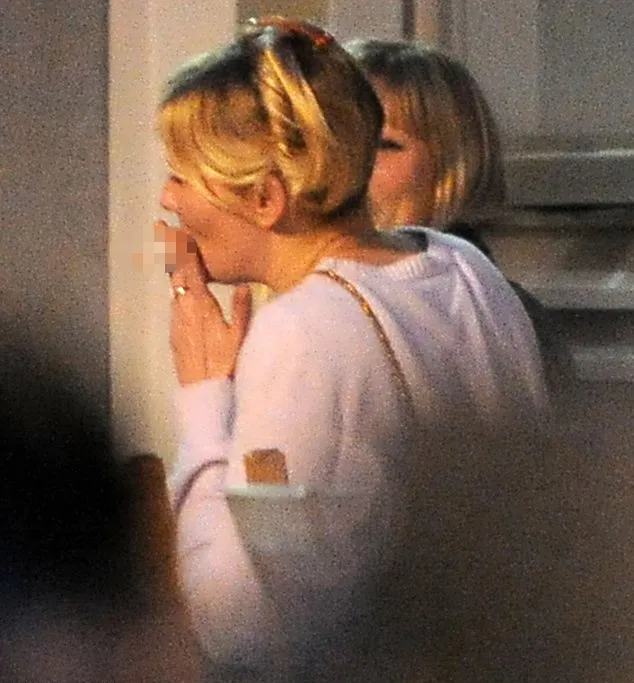 Kirsten Dunst @ dailymail.co.uk