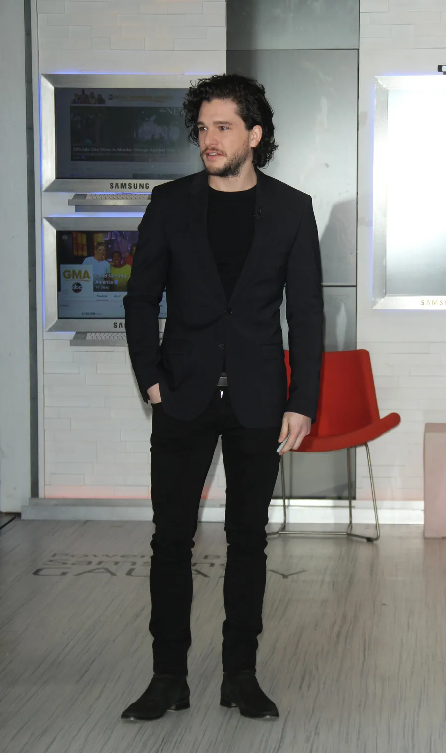 Setelah Game of Thrones season 5 selesai, Kit Harington segera main film Hollywood © splashnews.com