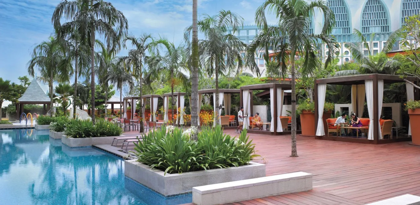 Festive Hotel™ ©Resorts World Sentosa