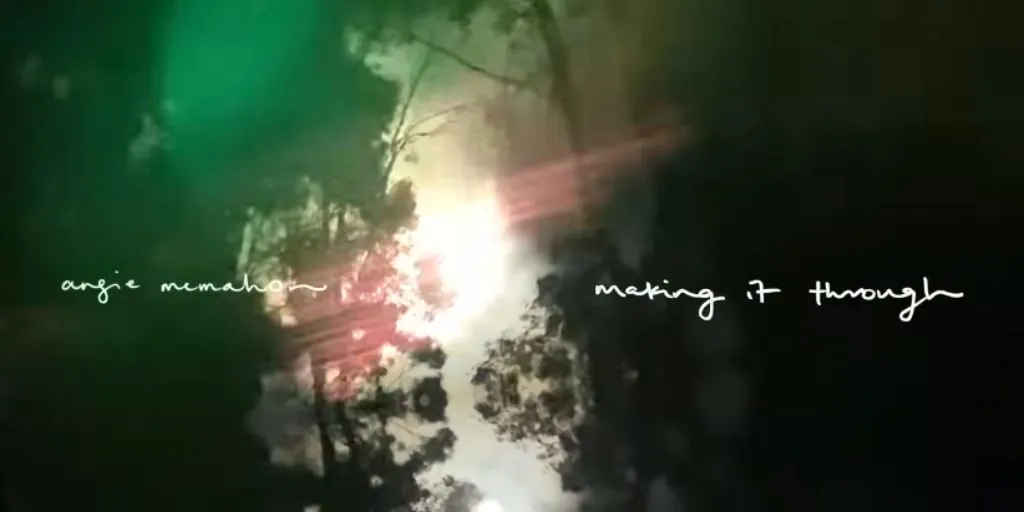 Angie McMahon - Making It Through