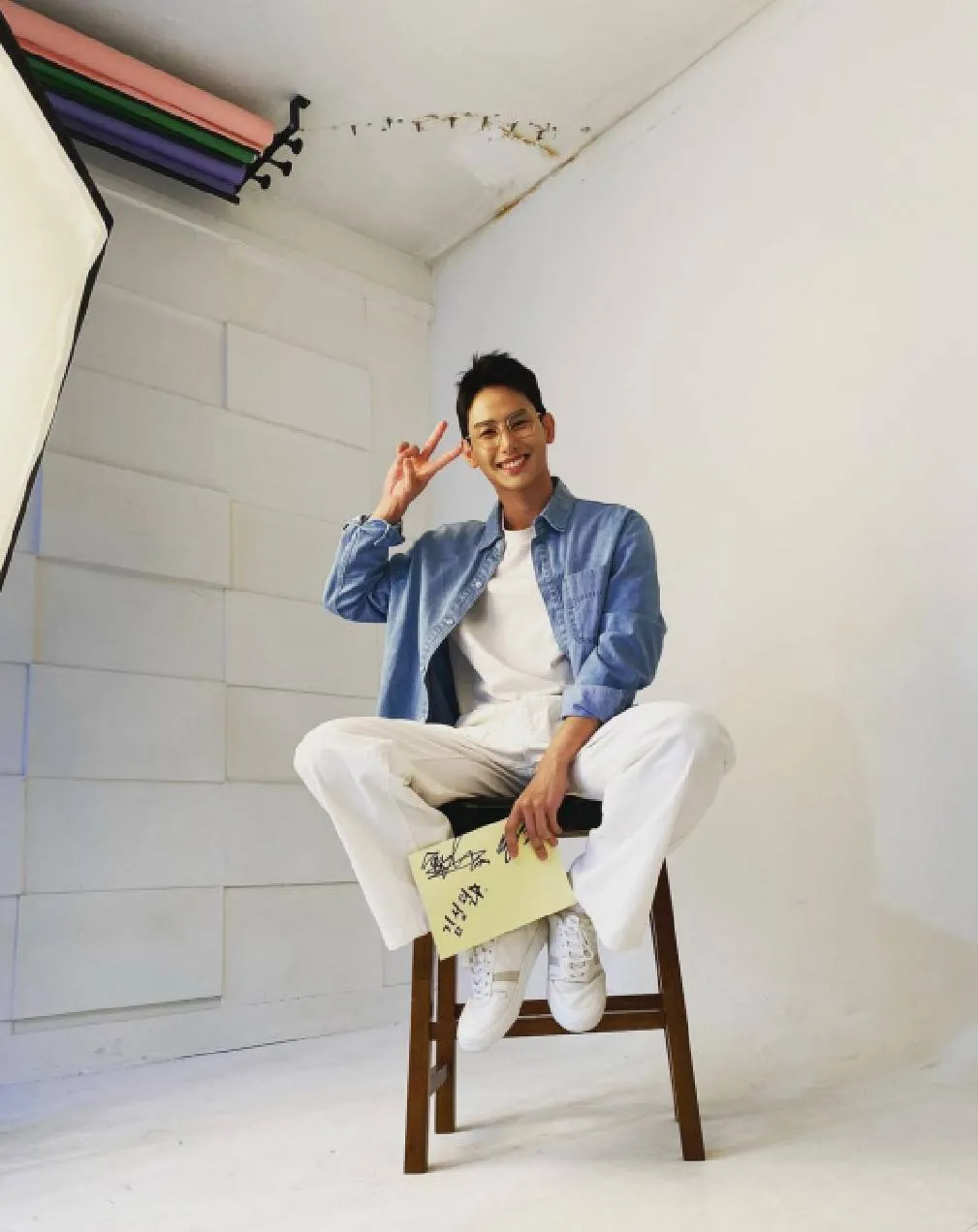 Ko Ho Jung (credit: instagram.com/kkkhj__)