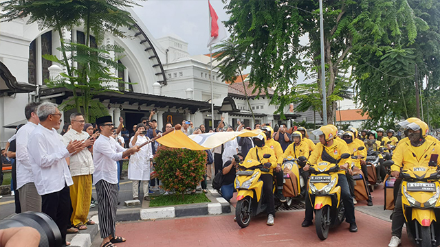 Seremoni Konvoi Motor IM3 oleh Ritesh Kumar Singh - Director & Chief Commercial Officer Indosat Ooredoo Hutchison.