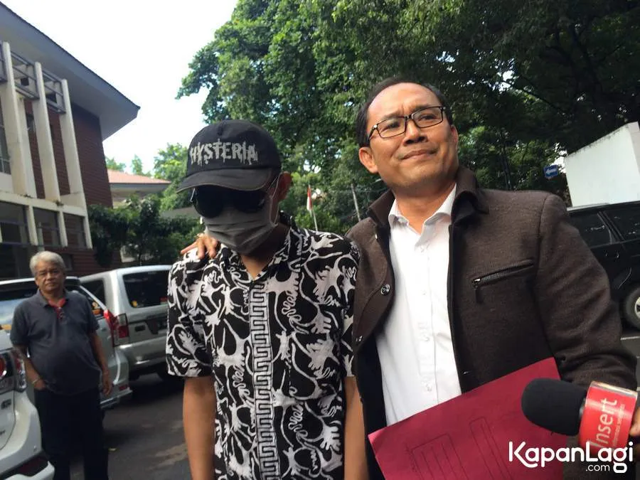 Korban DS saat hadir di kepolisian