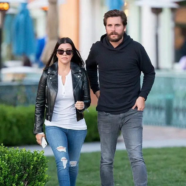 Kourtney akui tak masalah jika punya anak lagi dengan Scott Disick © dailymail.co.uk