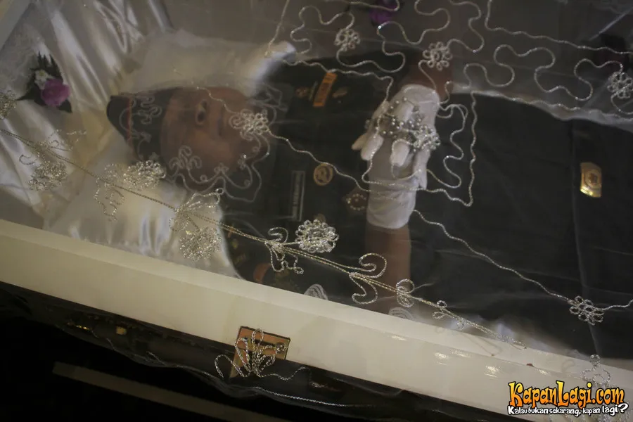 Kris Biantoro sebelum dikremasi.