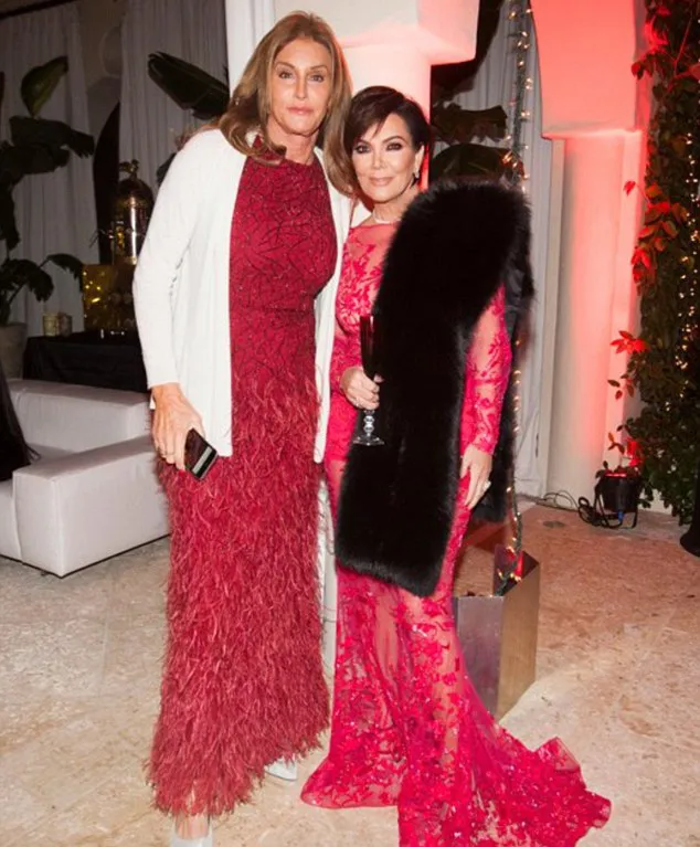 Caitlyn vs Kris, cantik mana? © dailymail.co.uk