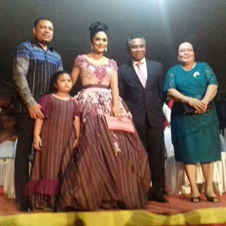 KD dan Raul ketemu dengan Perdana Menteri Timor Leste © Instagram/krisdayantilemos