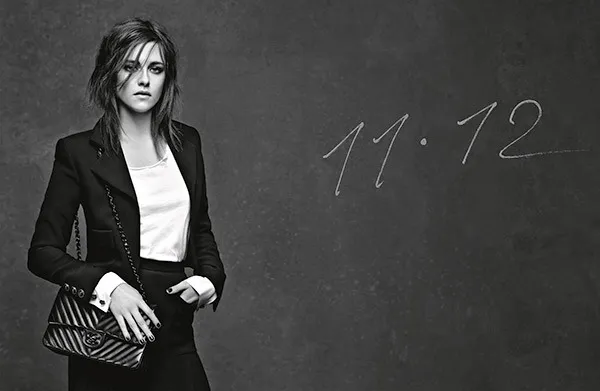 Kristen Stewart tampil sangat cantik dan elegan di campaign tas Chanel © Chanel