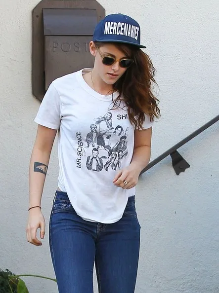 kristen stewart hangs out gfo jqxl46fl
