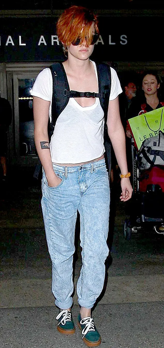 Kristen Stewart @ dailymail.co.uk