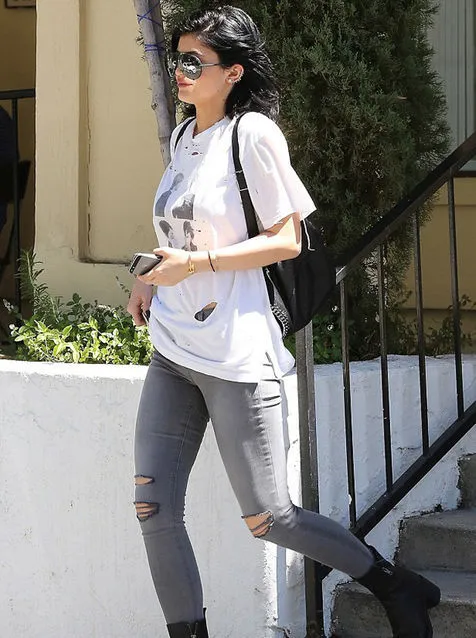 Kylie dandan serupa dengan Kristen, keren kan? @ dailymail.co.uk