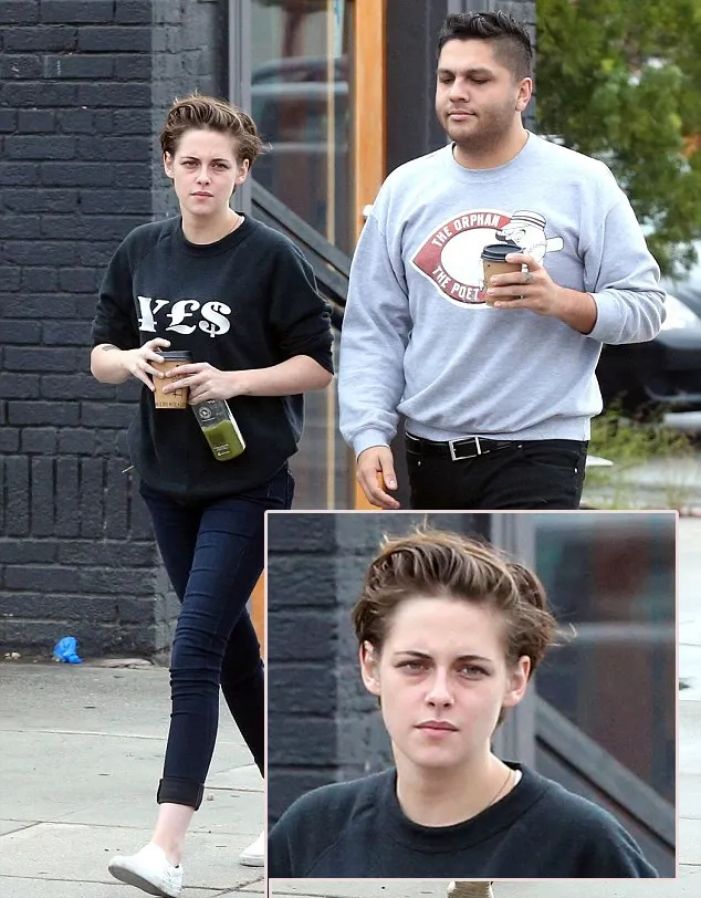 Kristen Stewart @ dailymail.co.uk