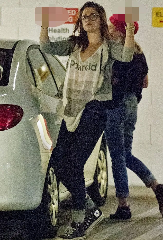 Kristen Stewart @ dailymail.co.uk