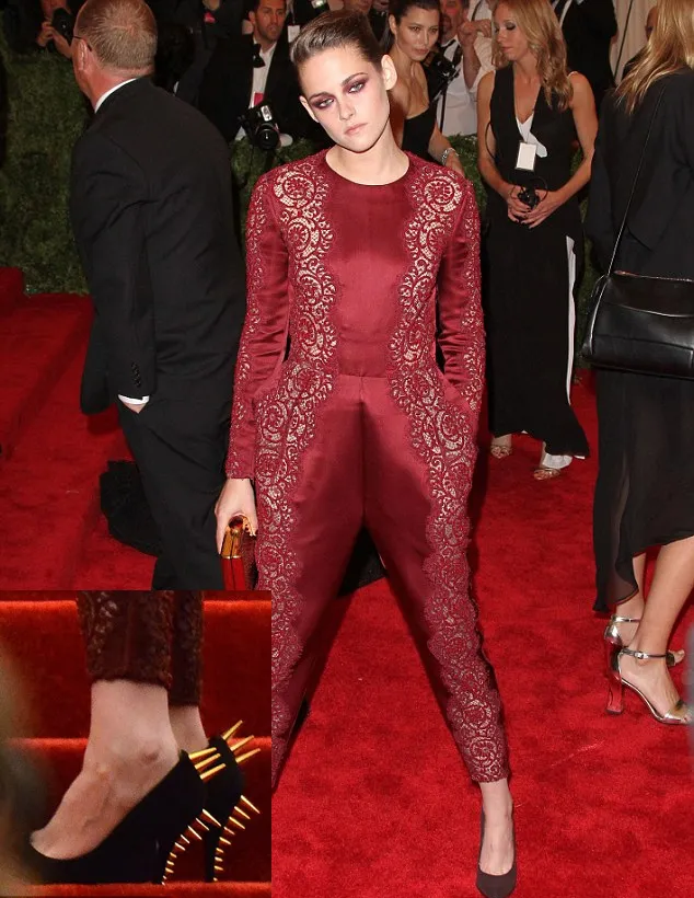 Kristen Stewart @ dailymail.co.uk