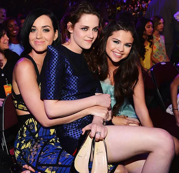 Katy - Kristen - Selena @ thesun.co.uk