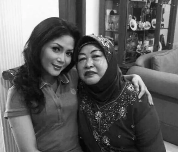 Turut berduka cita Kristina :( © instagram.com/kristinadangdut