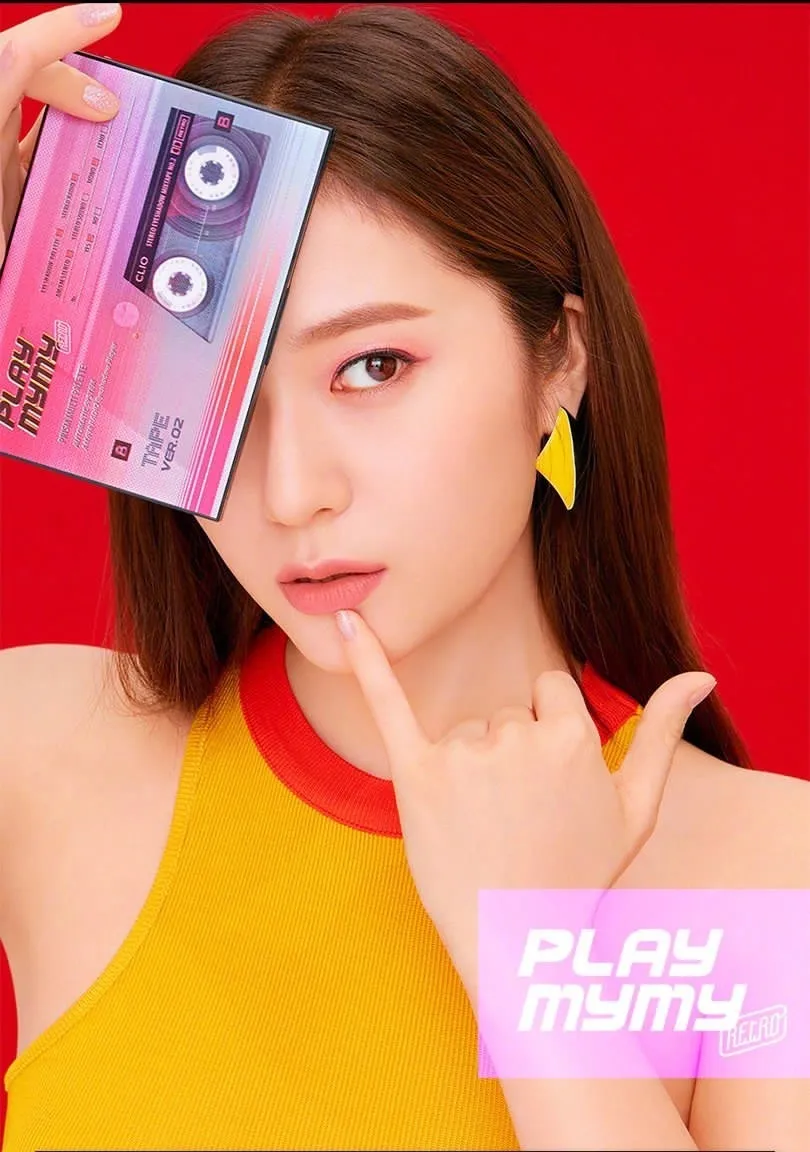 Krystal lakukan pemotretan dengan brand kosmetik CLIO. Credit: via functionlove.net