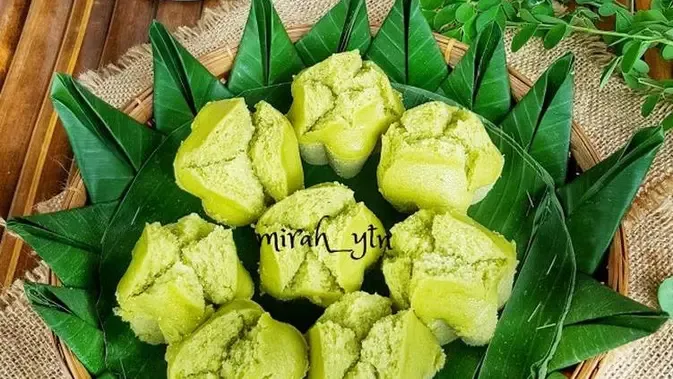 ilustrasi kue mangkok daun kelor/cookpad