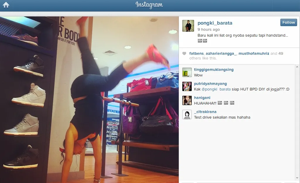 Sophie Navita melakukan handstand ©Instagram.com/pongki_barata