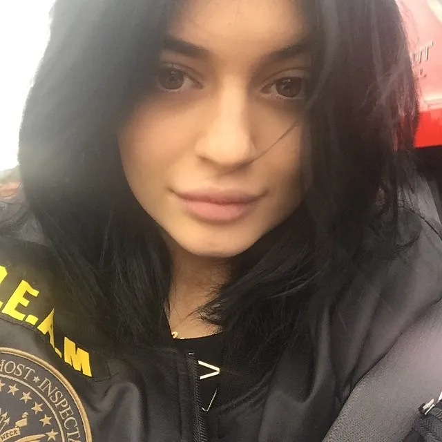Selfie tanpa make-up ala Kylie @ instagram.com/kyliejenner