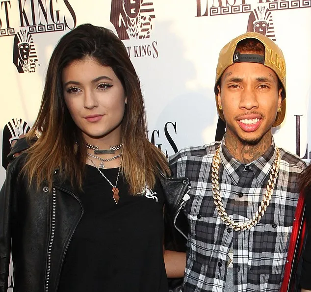 Kylie dan Tyga @ dailymail.co.uk