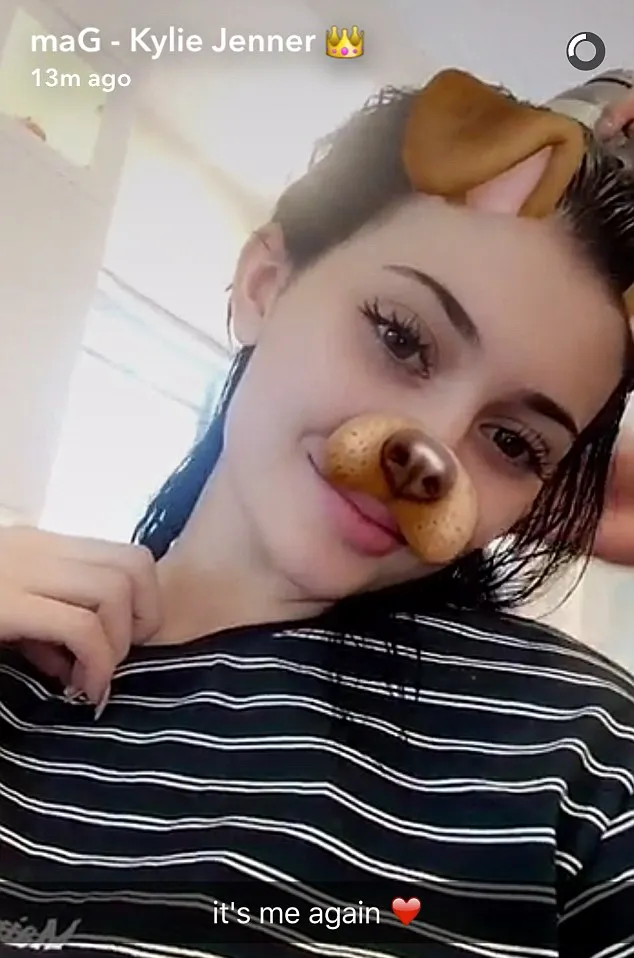 Kylie back to brunette @ Kylie's Snachat