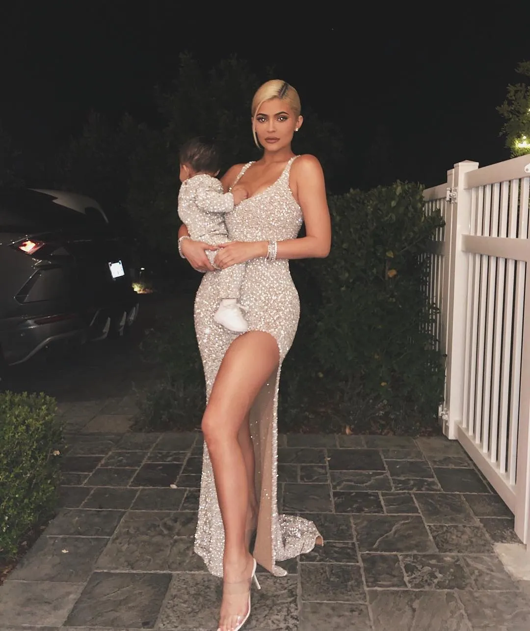Dandan Kompak Sama Stormi