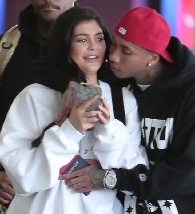 Kylie dan Tyga sebenarnya sudah putus 7 bulan lalu © via dailymail.co.uk