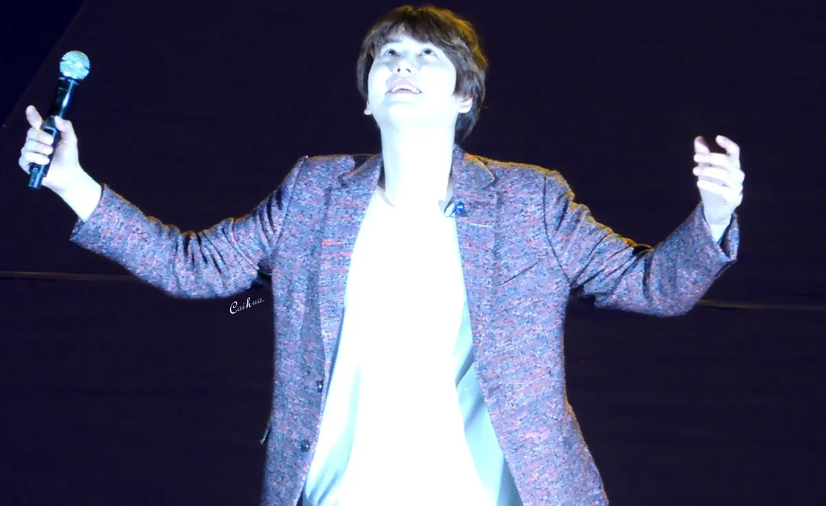 Kyuhyun di konser Taiwan © twitter.com/caihua_min