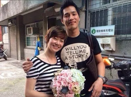 Blue Lan dan Jade Chou © Facebook