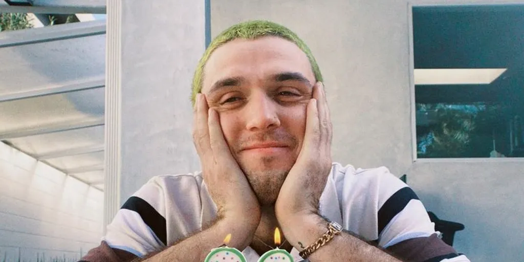 Lauv - 26