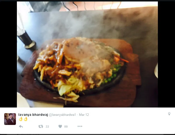 Ini dia menu yang bikin lidah bergoyang dan porsinya besar © Twitter.com/lavanyabhardwa1