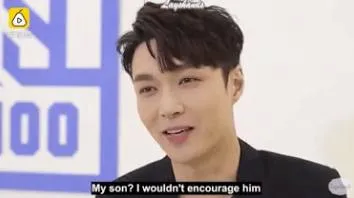 Lay EXO © Pear Vid