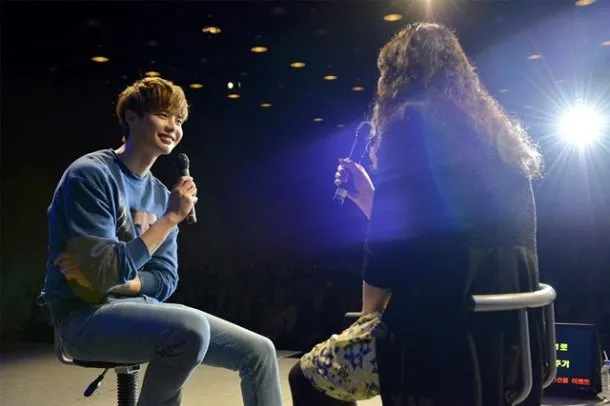 Lee Jong Suk sukses menggelar fanmeet di Jepang. ©news.tf.co.kr
