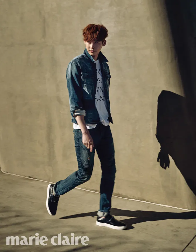 Lee Jong Suk melakukan pemotretan di Los Angeles, Amerika. ©Marie Claire