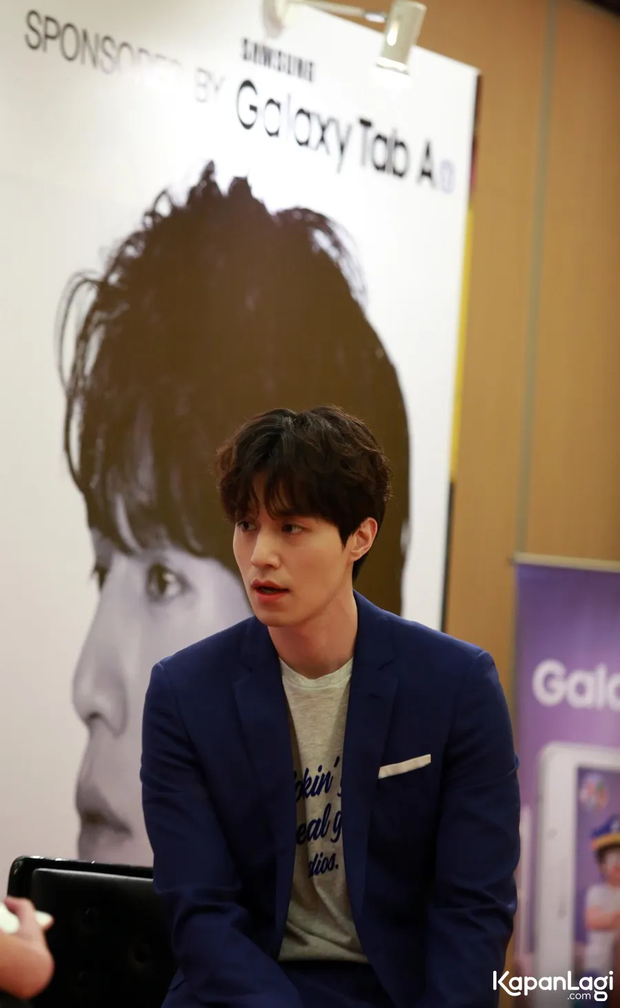 Lee Dong Wook merasa dirinya semakin populer karena drama Goblin © KapanLagi.com/Muhammad Akrom Sukarya