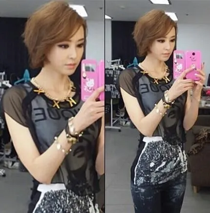 Perhatikan ukurang pinggang Dae Hee. Sangat imut ya! 