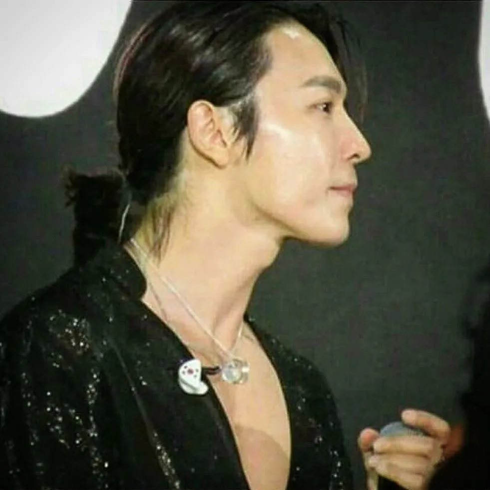 Donghae © instagram.com/leedonghae