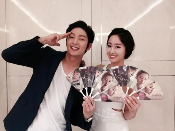 Agensi bantah Lee Jun Ki dan Koen Hye Bin pacaran. ©soompi.com