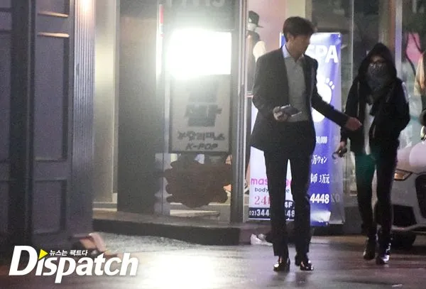 Lee Min Ho dan Suzy Miss A saat pergi kencan Februari lalu. @dispatch.co.kr