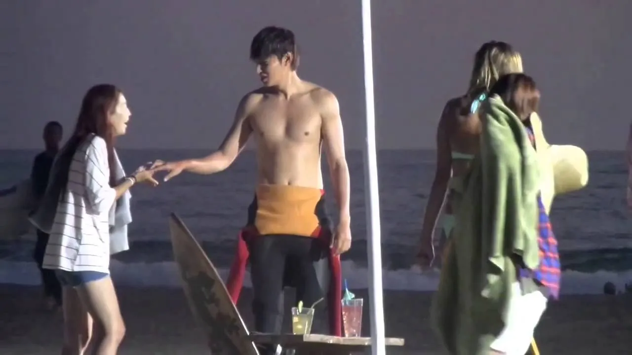 Lee Min Ho diberitakan naksir seorang pegawai hotel... tapi cuma hoax. @dramafever.com
