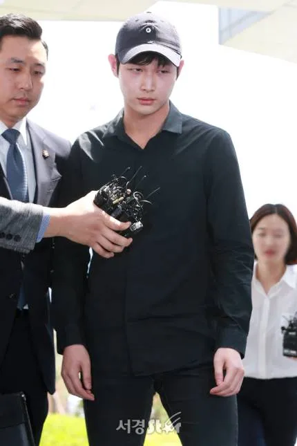 Lee Seo Won saat menjalani pemeriksaan © News Pic