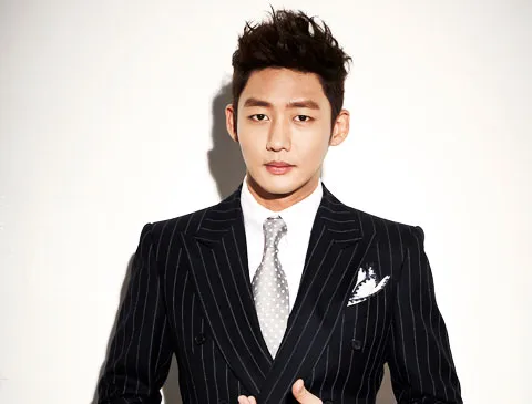 Lee Tae Sung tunda rencana pesta perkawinan. ©soompi.com