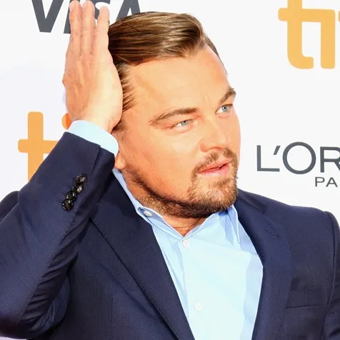 Sisi lain Leo yang begitu respect dan sayang kepada ibunya patut diacungi jempol © popsugar-assets.com
